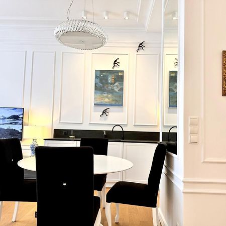 Mondrian Luxury Suites & Apartments Market Square I Warsawa Bagian luar foto